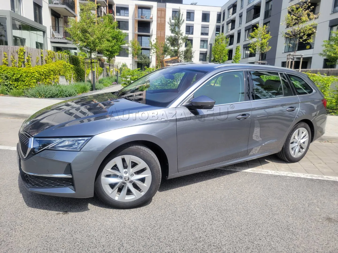 Škoda Octavia 2.0 TDI 2,0 110kw DSG, Slovensko — foto 4 z 55