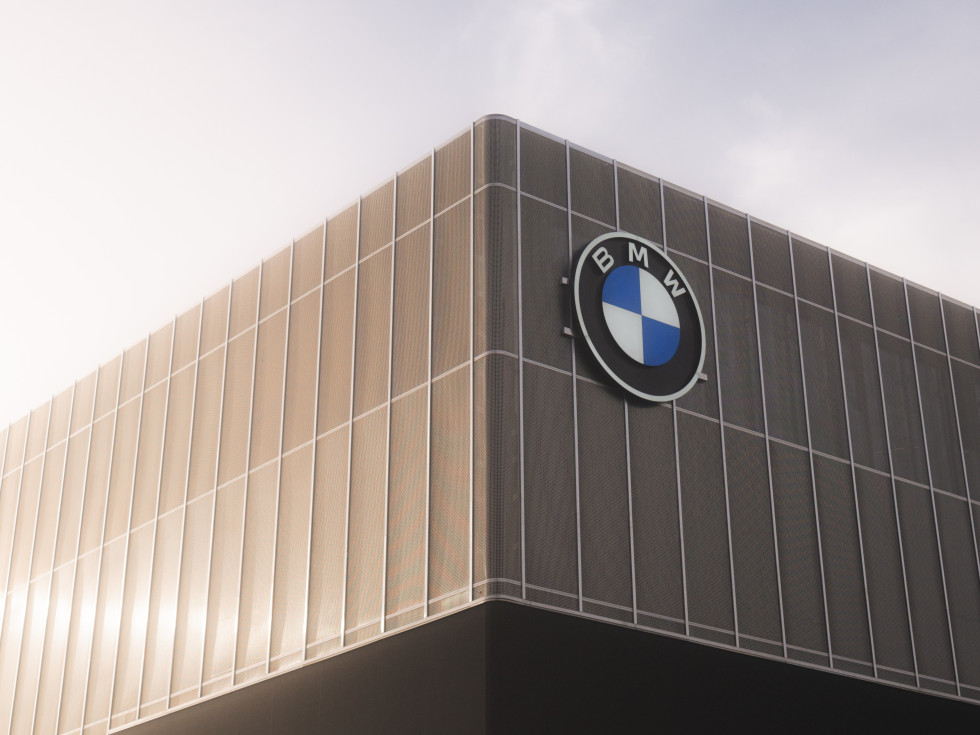 BMW 216i 1,5 90 kW automat, Slovensko — foto 9 z 27