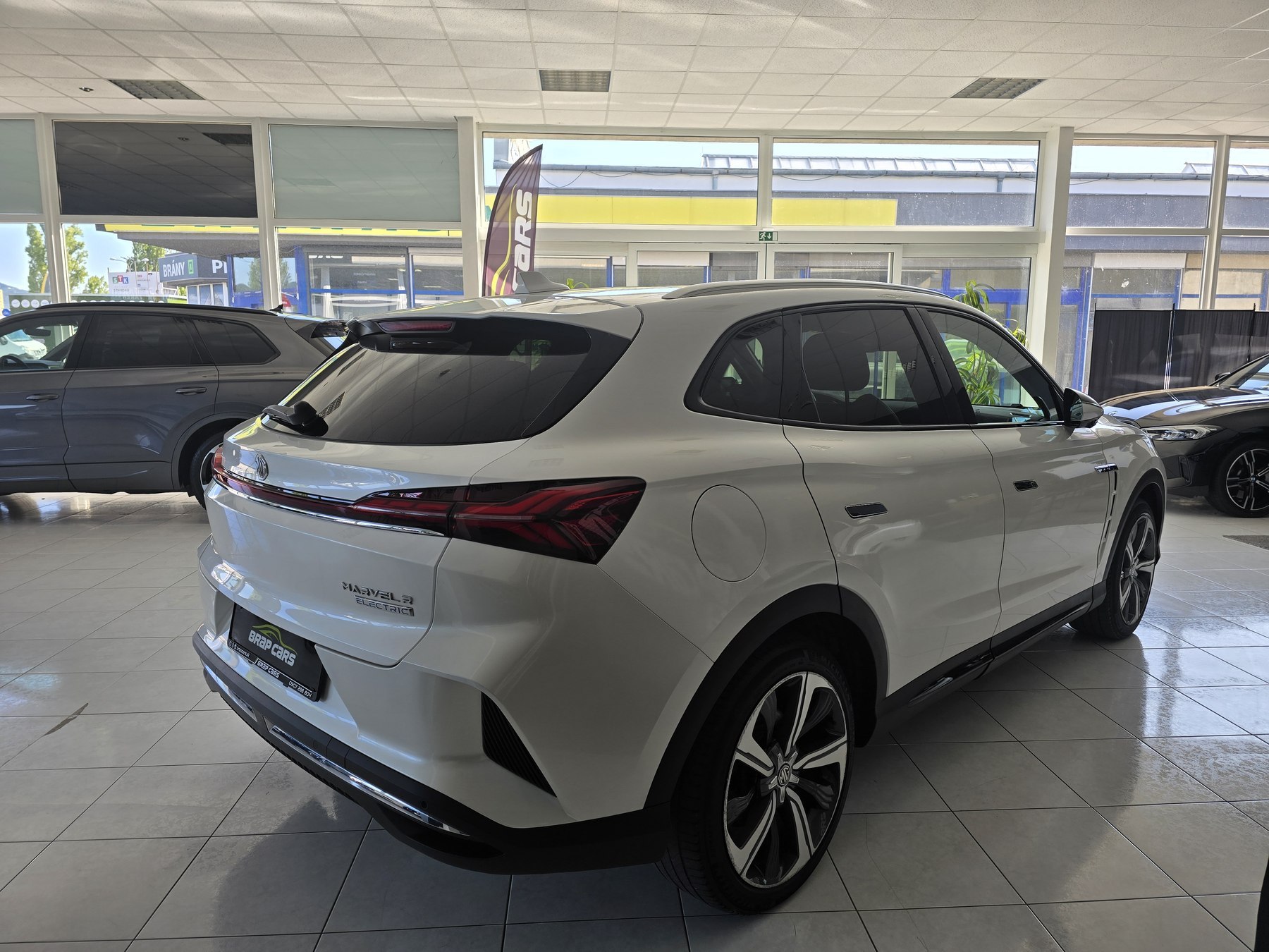 MG 70 kWh 132 kW automat rok 2022, 76 131 km, Slovensko — foto 6 z 9
