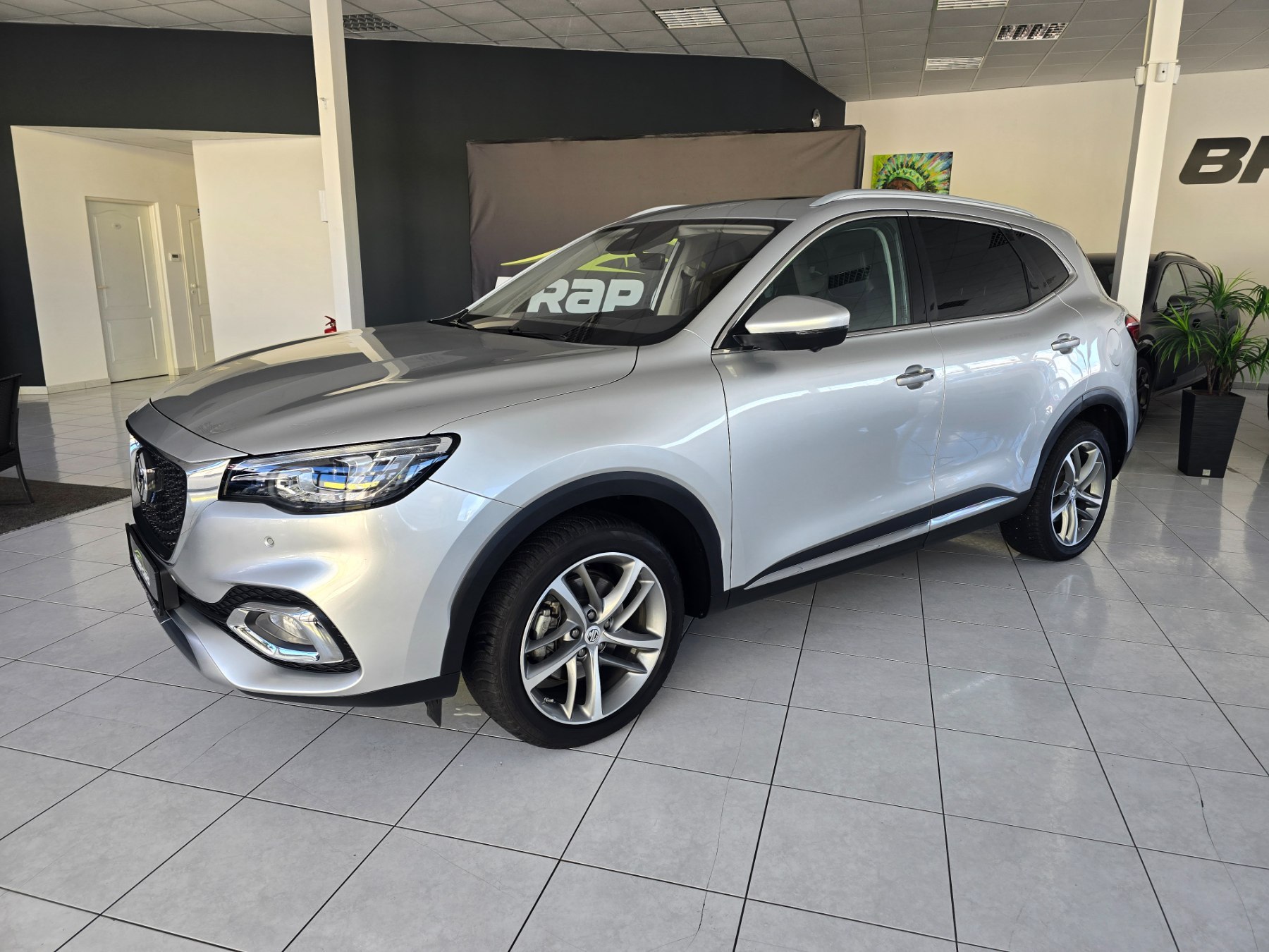 MG 1.5i 119 kW automat rok 2022, 84 580 km, Slovensko — foto 2 z 9