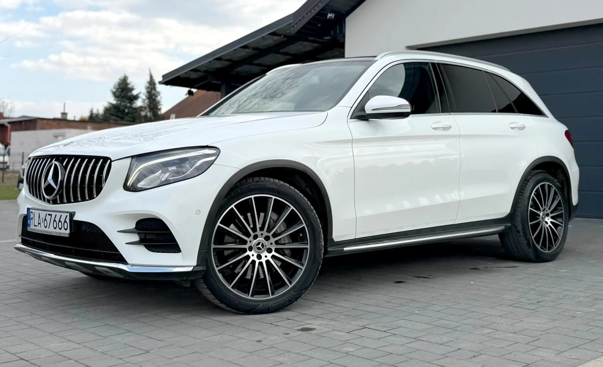 BMW m6 4x4 2.0 t automat, 138 000 km, Polsko — foto 8 z 24