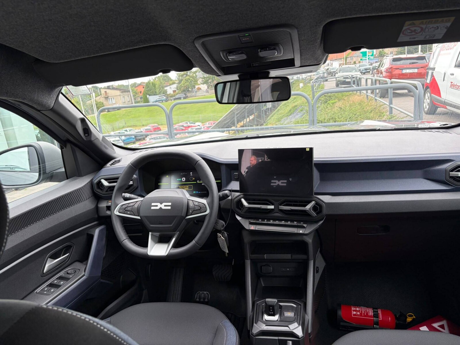 Maxus 1,2 manual rok 2015, 10 km, Polsko — foto 9 z 11