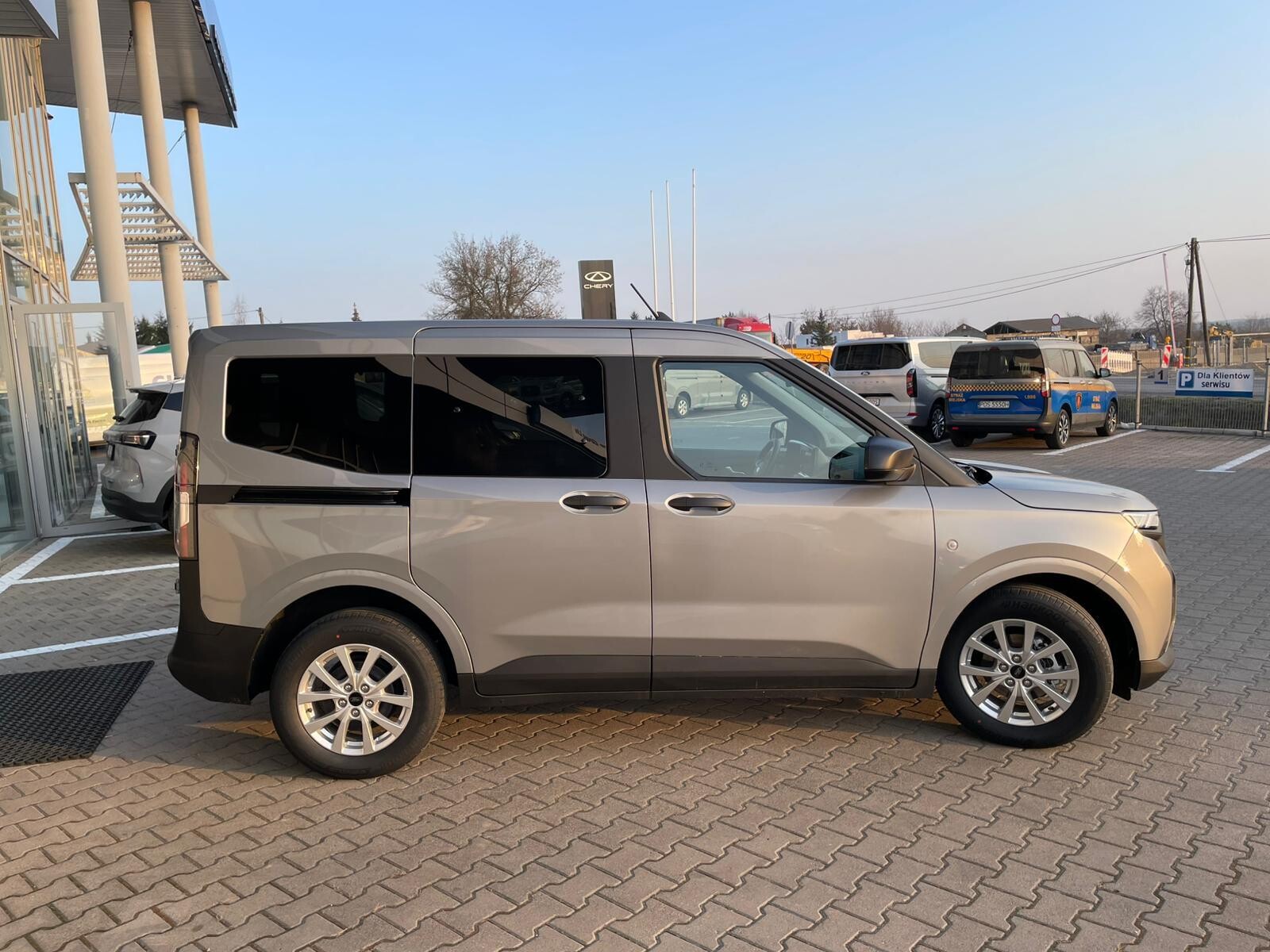 Ford 1.5 manuál rok 2026, 100 km, Polsko — foto 5 z 27