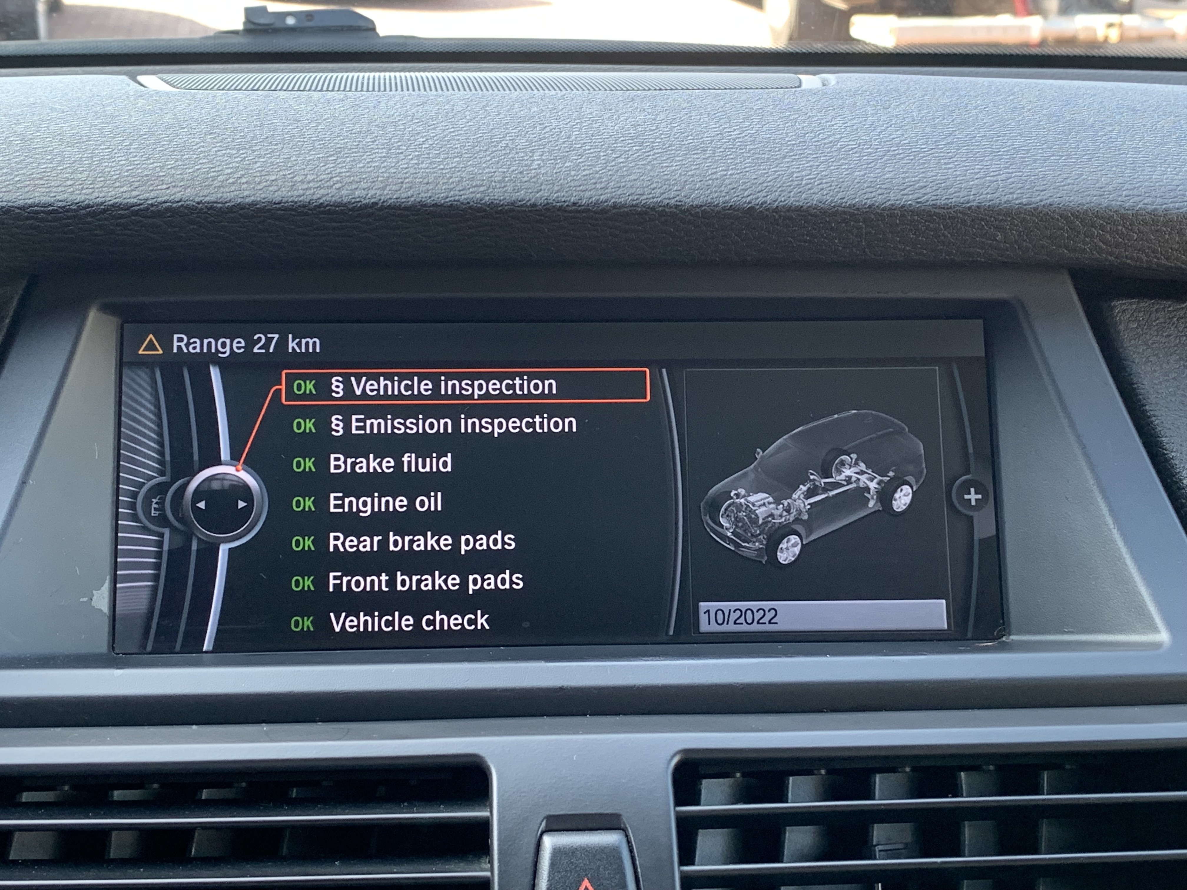 BMW x5 xDrive, 272 km, Polsko — foto 14 z 29