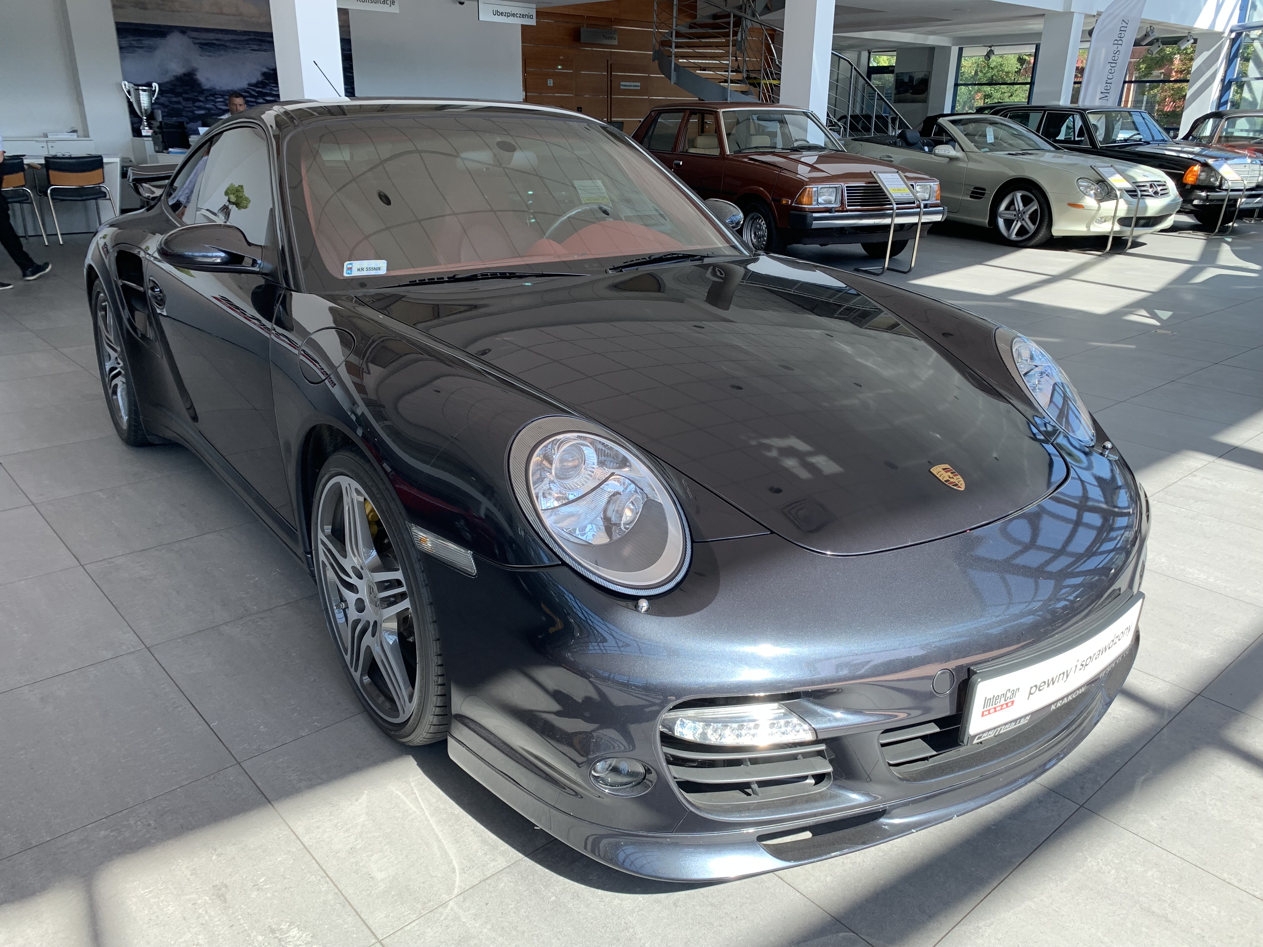 Porsche 911 Tiptronic, Polsko — foto 3 z 25
