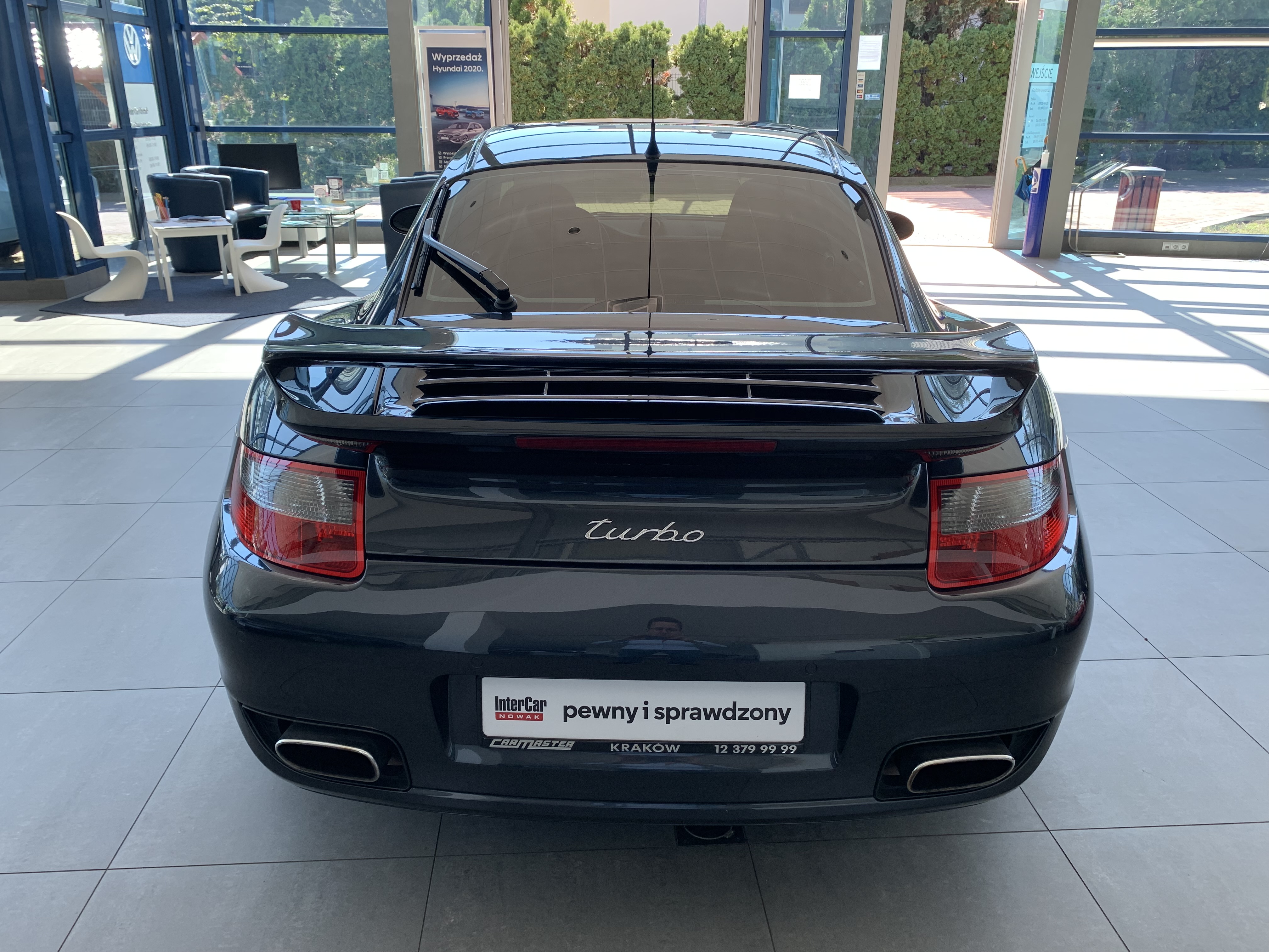 Porsche 911 Tiptronic, Polsko — foto 7 z 25