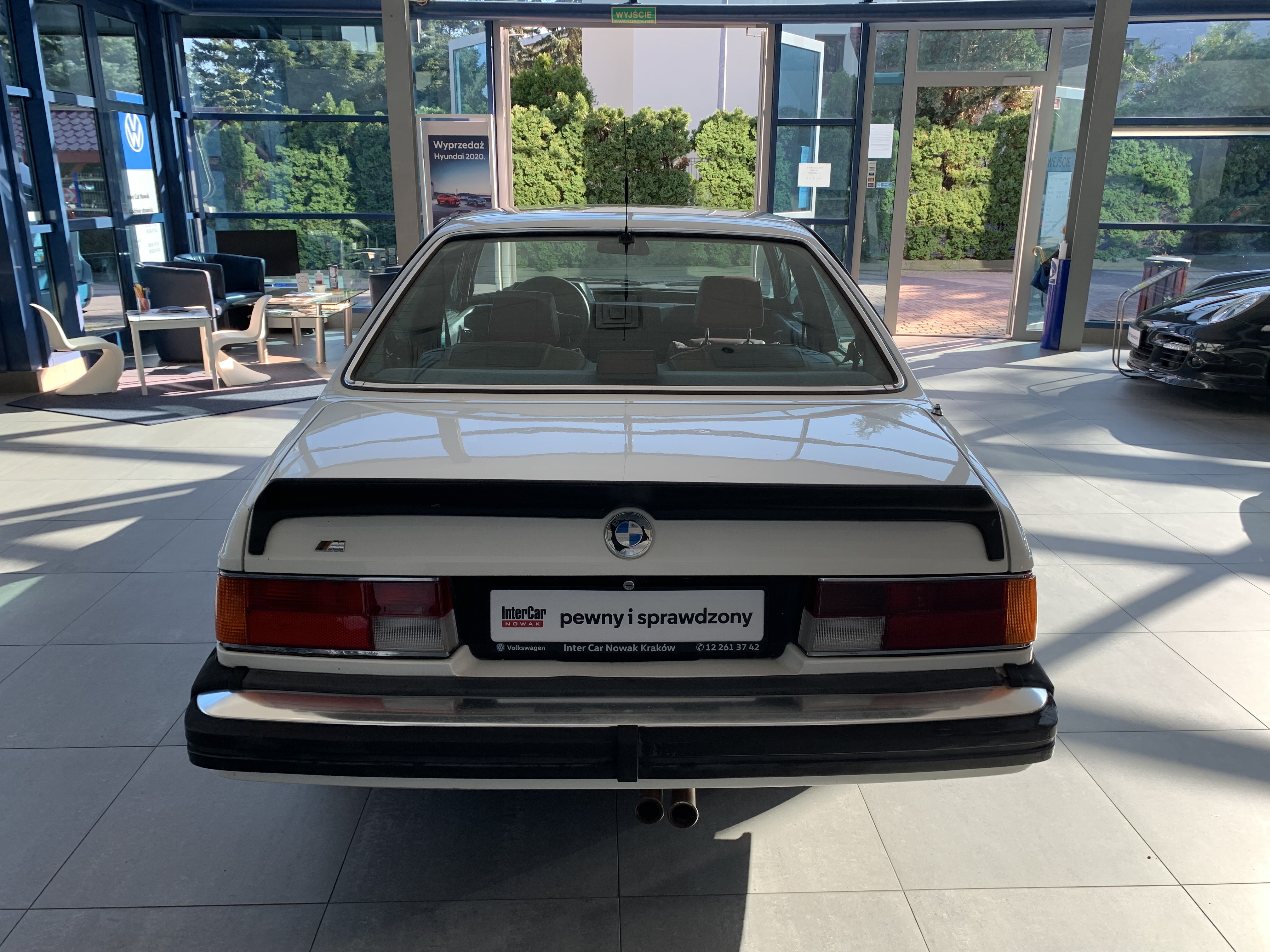 BMW e24, Polsko — foto 7 z 24