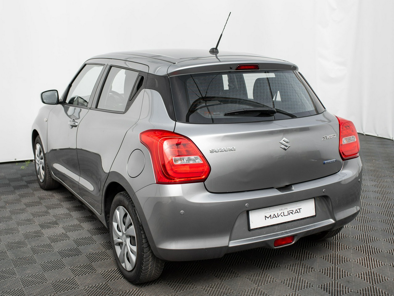 Suzuki Swift 1.2 61 kW manuál rok 2021, 146 177 km, Polsko — foto 4 z 22