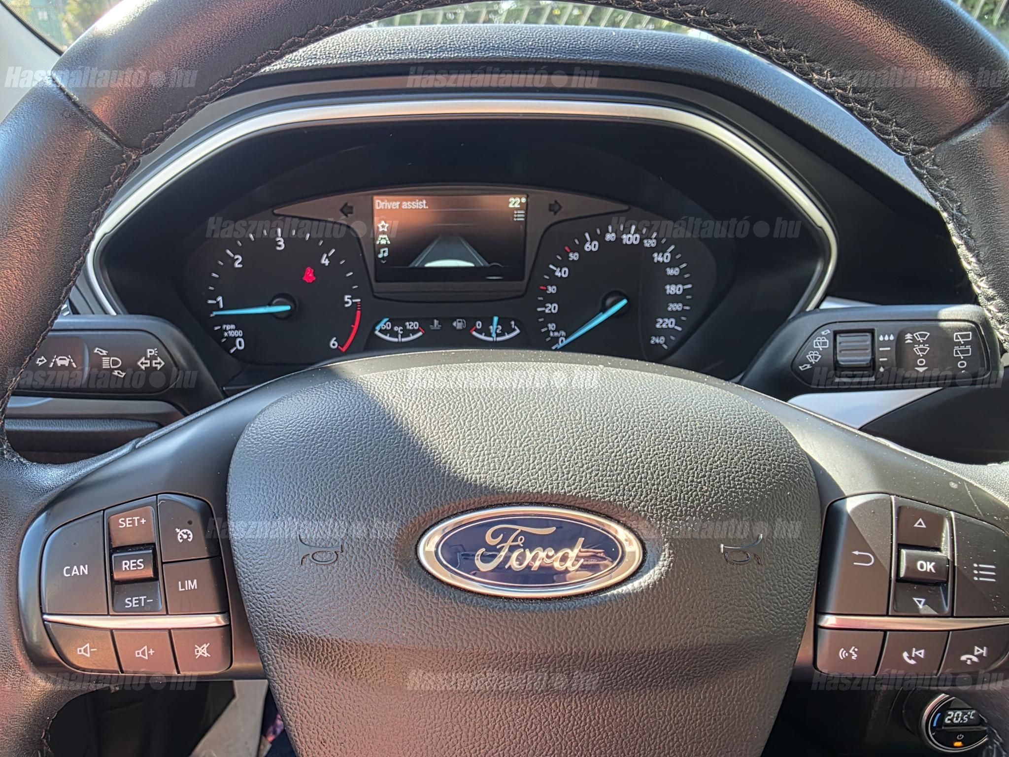 Ford Focus EcoBlue Titanium 1.5 88 kW manuál rok 2021, 149 000 km, Maďarsko — foto 15 z 17