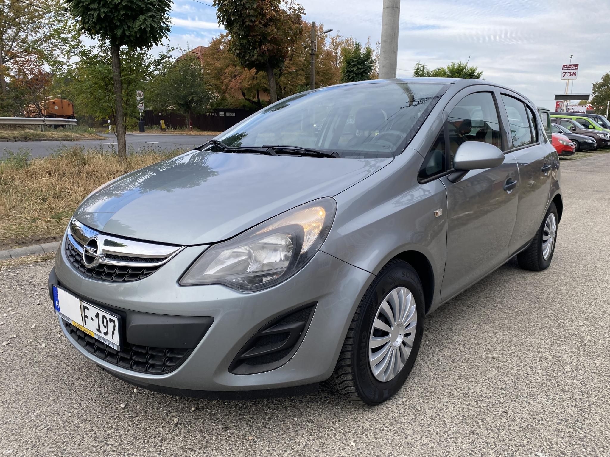 Chevrolet Cruze 1.6 91 kW rok 2013, Maďarsko — foto 9 z 11