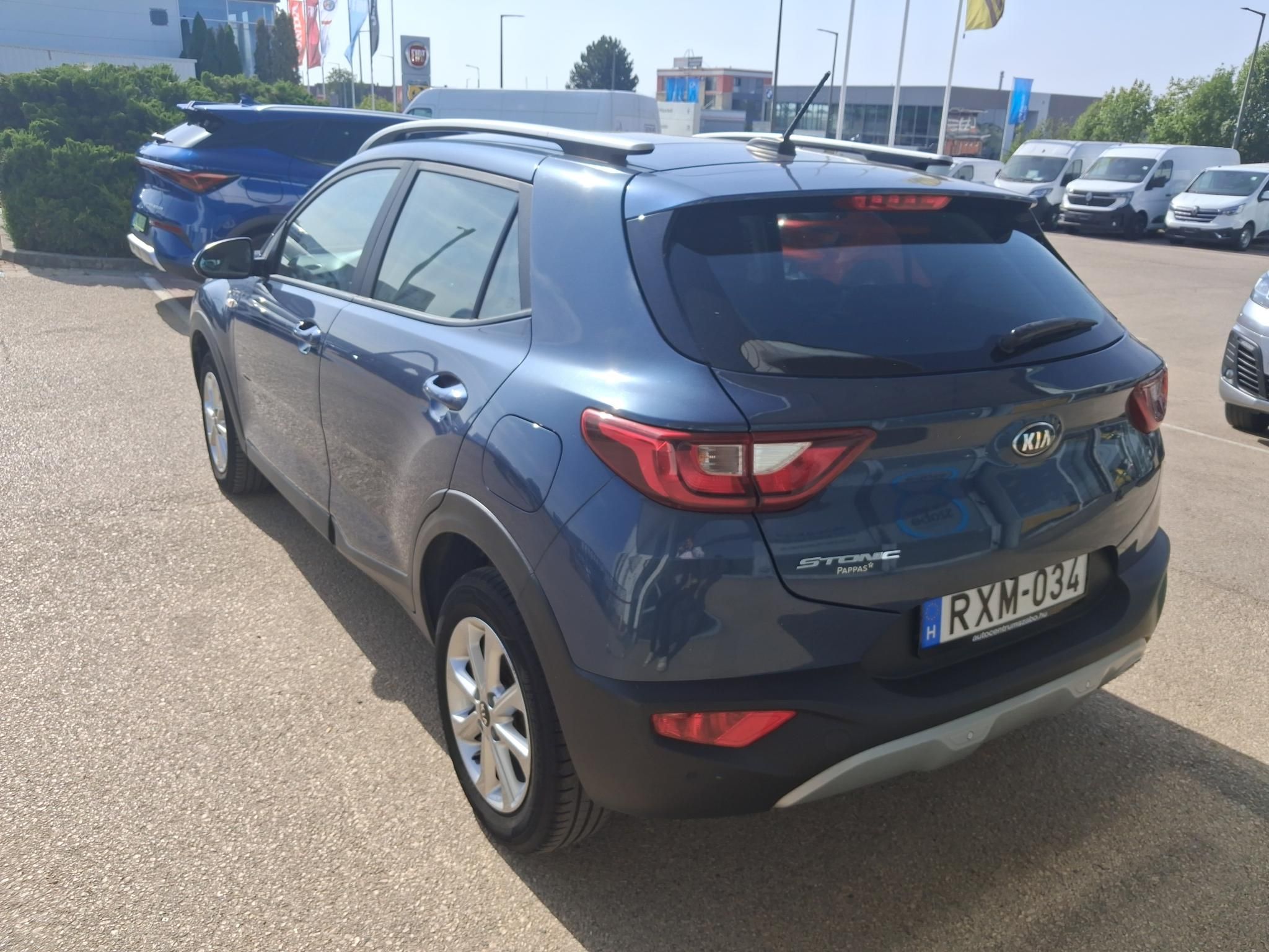 Kia Stonic 1,2 MPI 62 kW rok 2020, 156 452 km, Maďarsko — foto 6 z 26