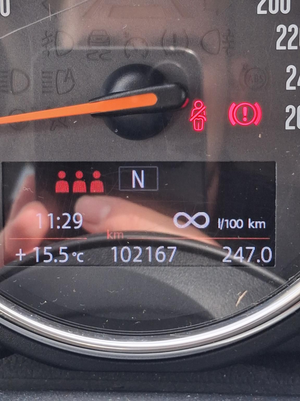 MINI Cooper 1.5 100 kW rok 2020, 102 166 km, Maďarsko — foto 11 z 25