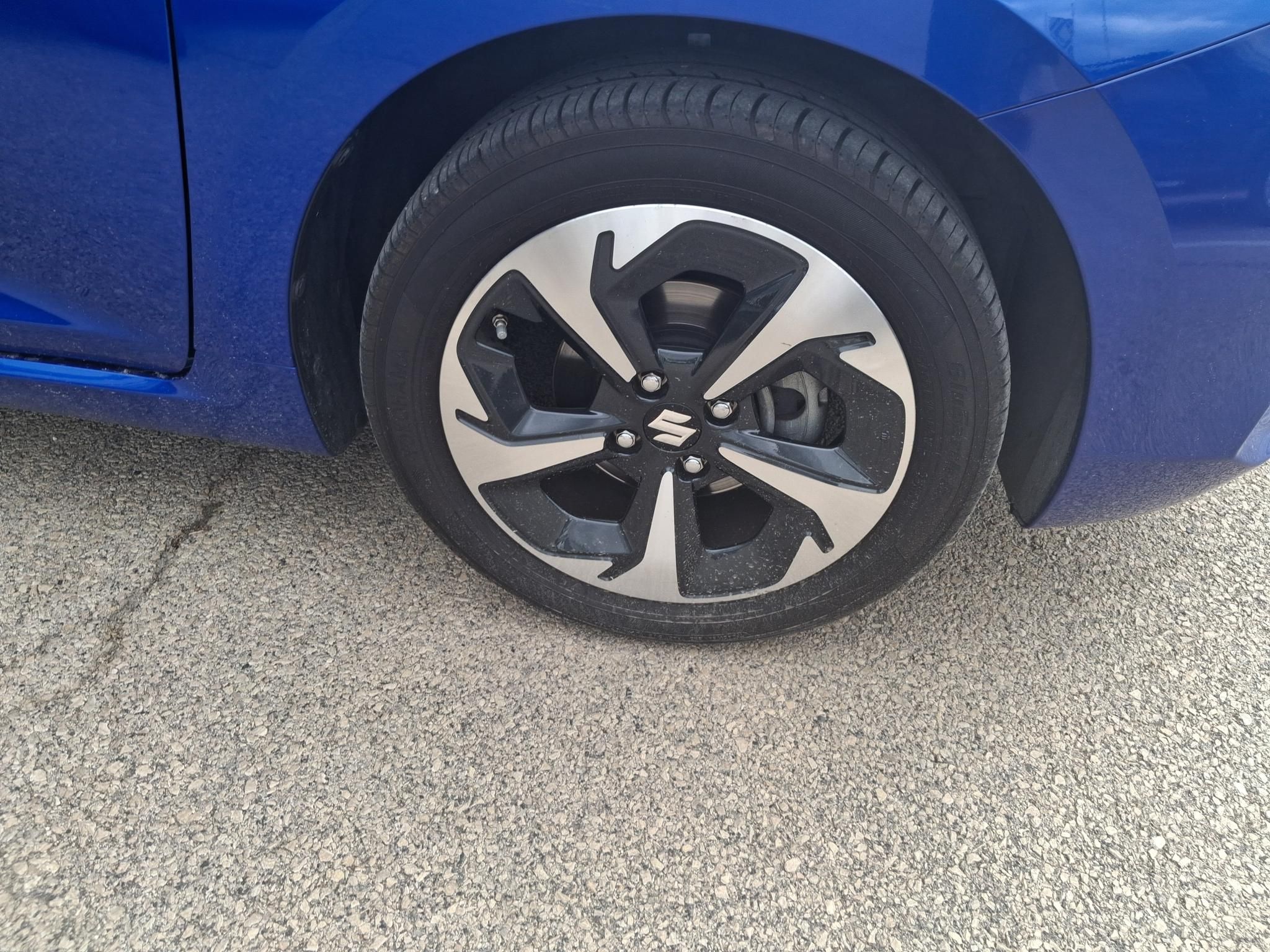 Suzuki Swift 1,2 61 kW rok 2024, 18 580 km, Maďarsko — foto 4 z 27