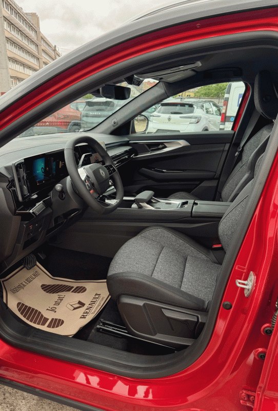 Renault Austral 1,2 146 kW, 6 km, Maďarsko — foto 3 z 7