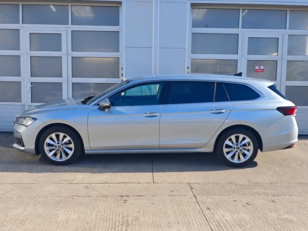Škoda Superb 2.0 TDI DSG 2,0 110kW rok 2025, Slovensko — foto 9 z 43