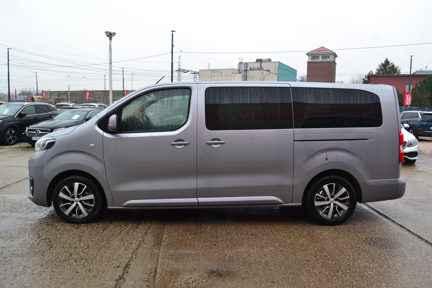 Toyota Proace Verso D 2.0d 2.0 rok 2022, 138 420 km, Slovensko — foto 2 z 24