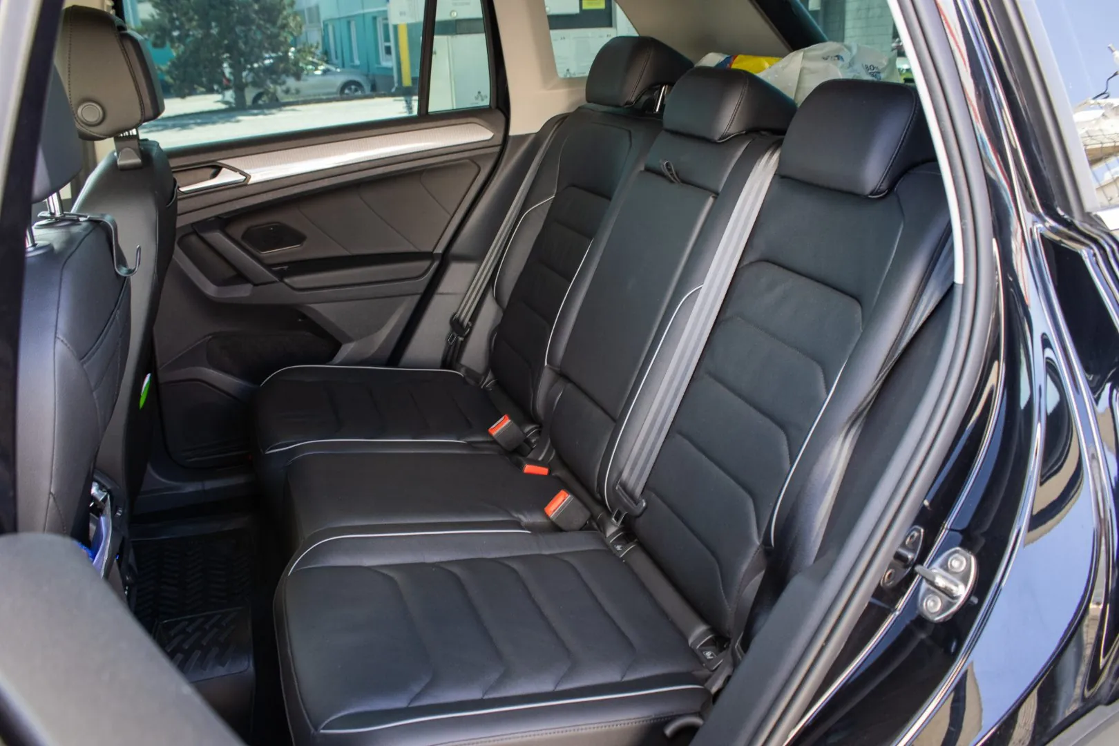Volkswagen Tiguan 4Motion 4x4 2.0 TDI DSG 110 kW, Slovensko — foto 11 z 20