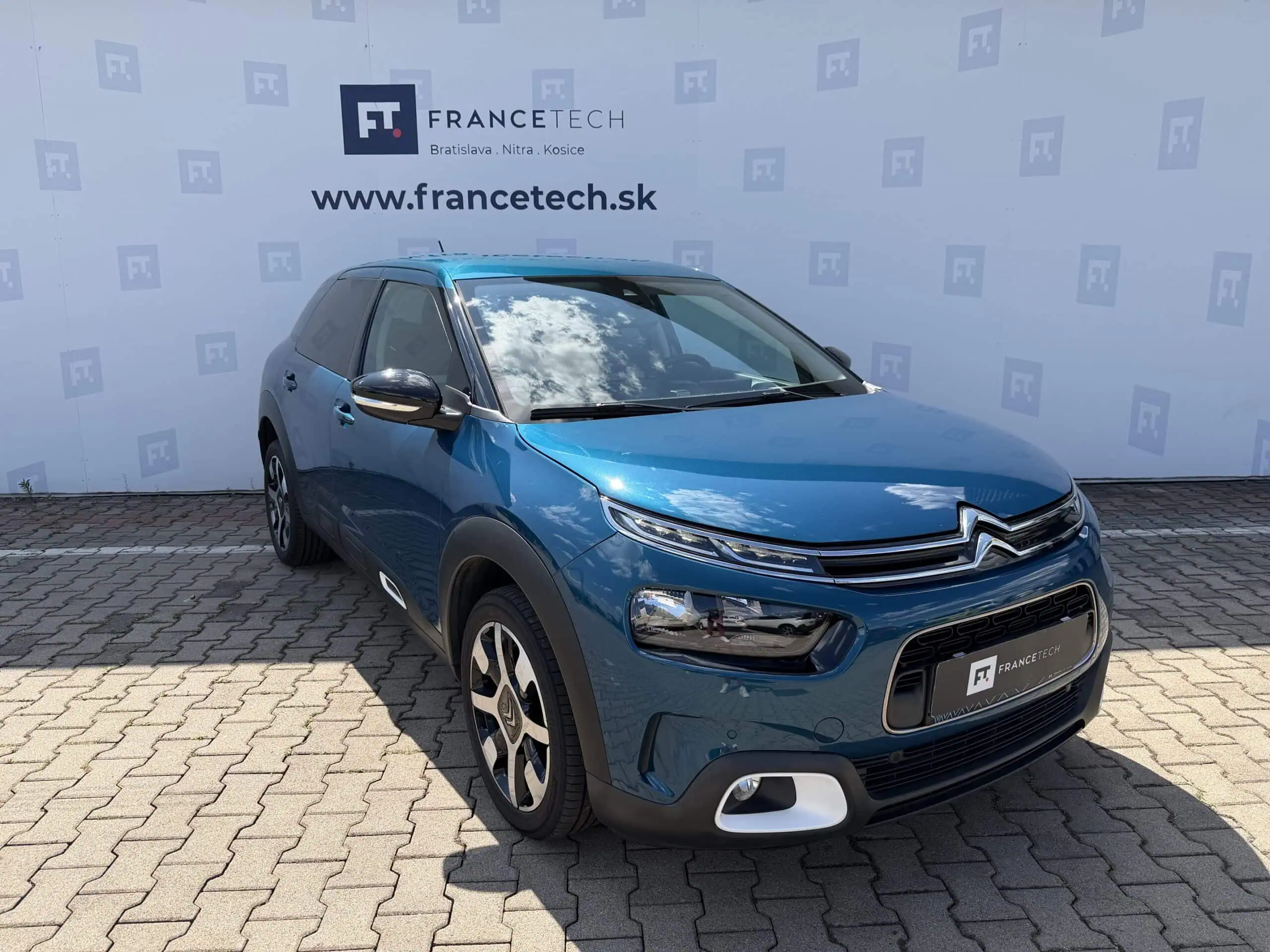 Citroen c4 1.2, 75 277 km, Slovensko — foto 11 z 53