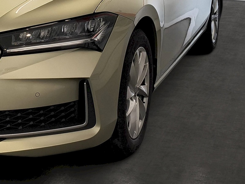 Škoda yle-20- 2.0 TDI 85 kW automat, Slovensko — foto 13 z 60