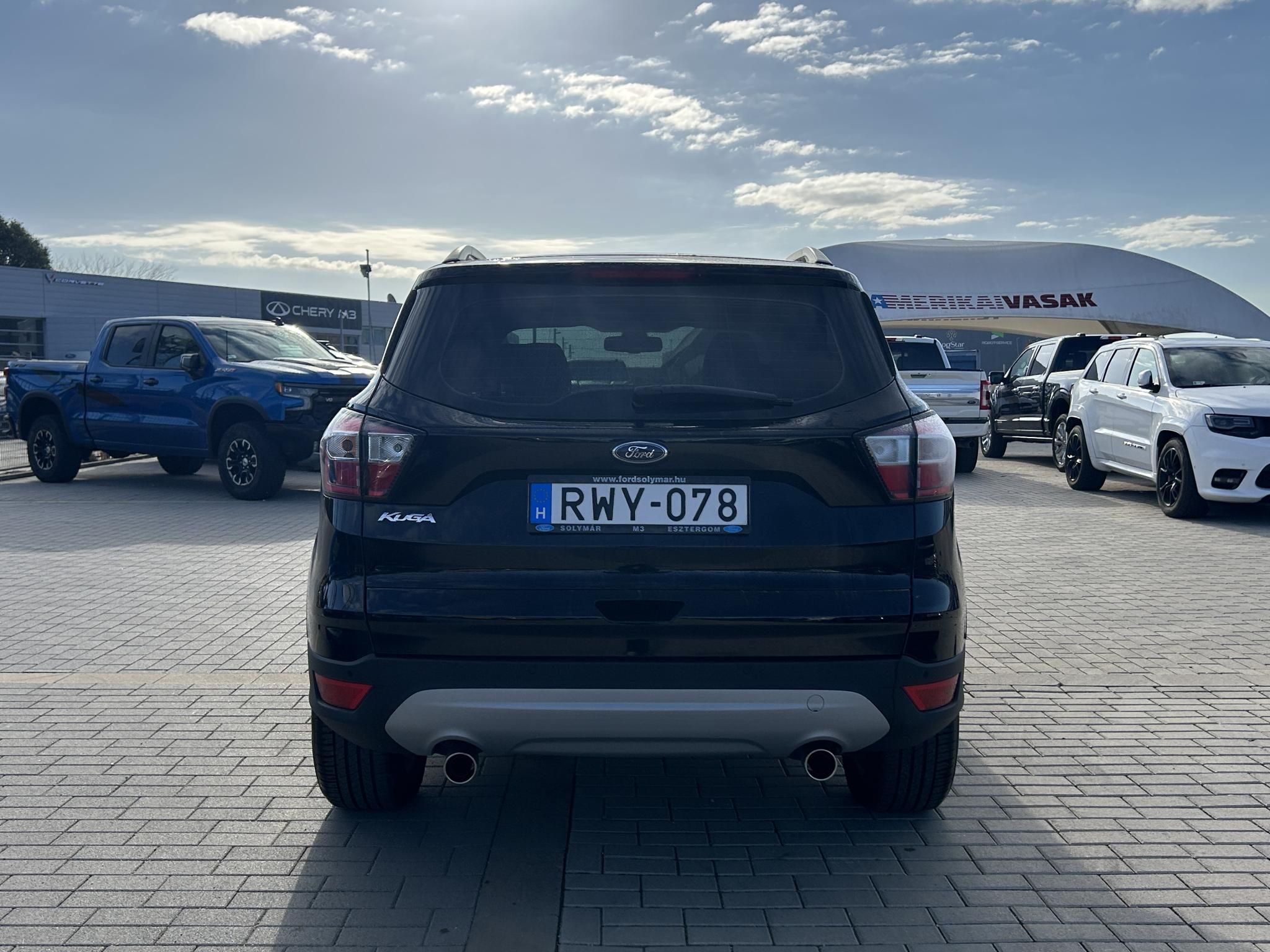 Ford Kuga EcoBoost Titanium 1.5 110 kW manuál rok 2019, 54 000 km, Maďarsko — foto 9 z 23