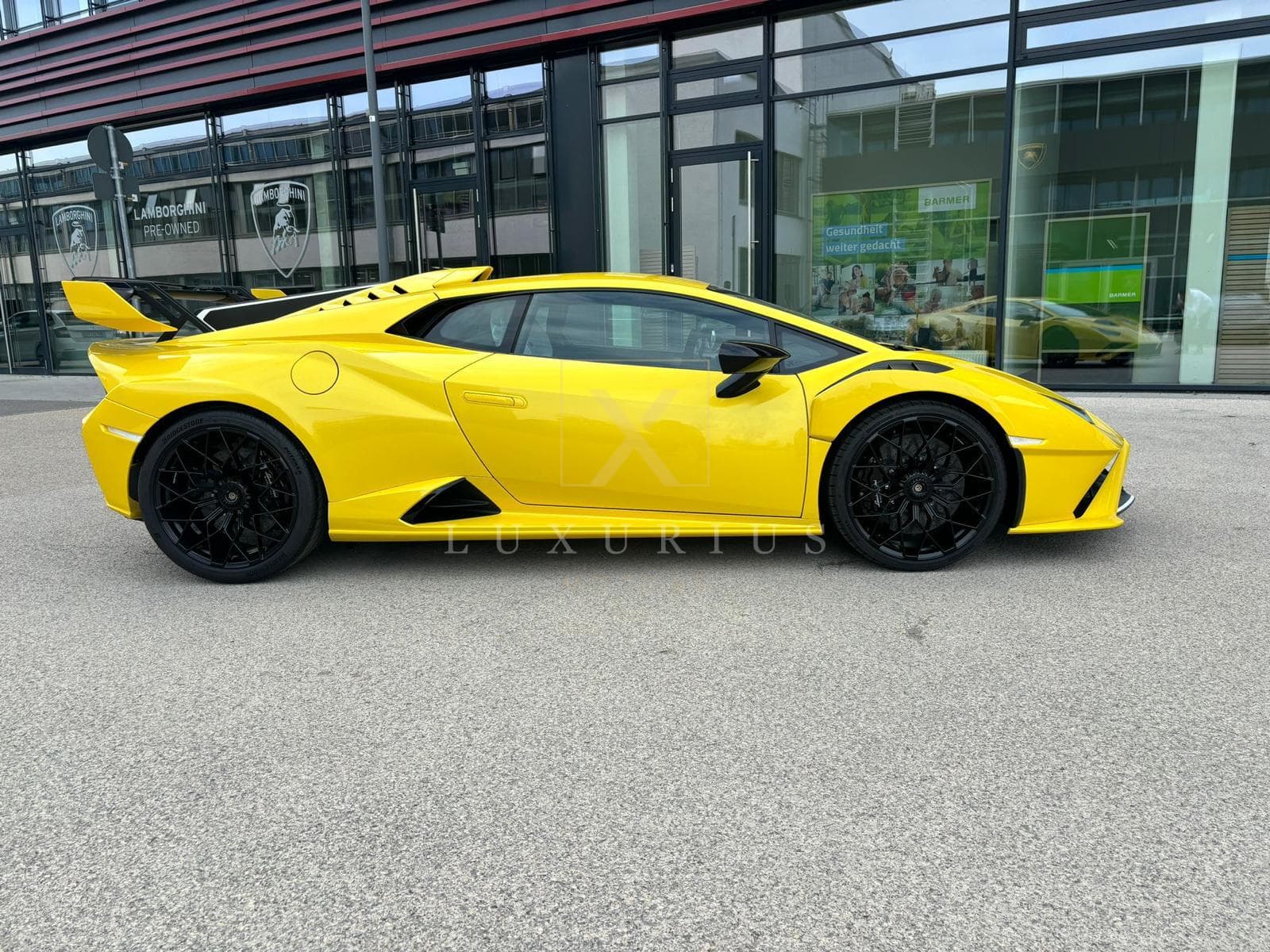 Lamborghini Huracan automat rok 2024, Slovensko — foto 4 z 8
