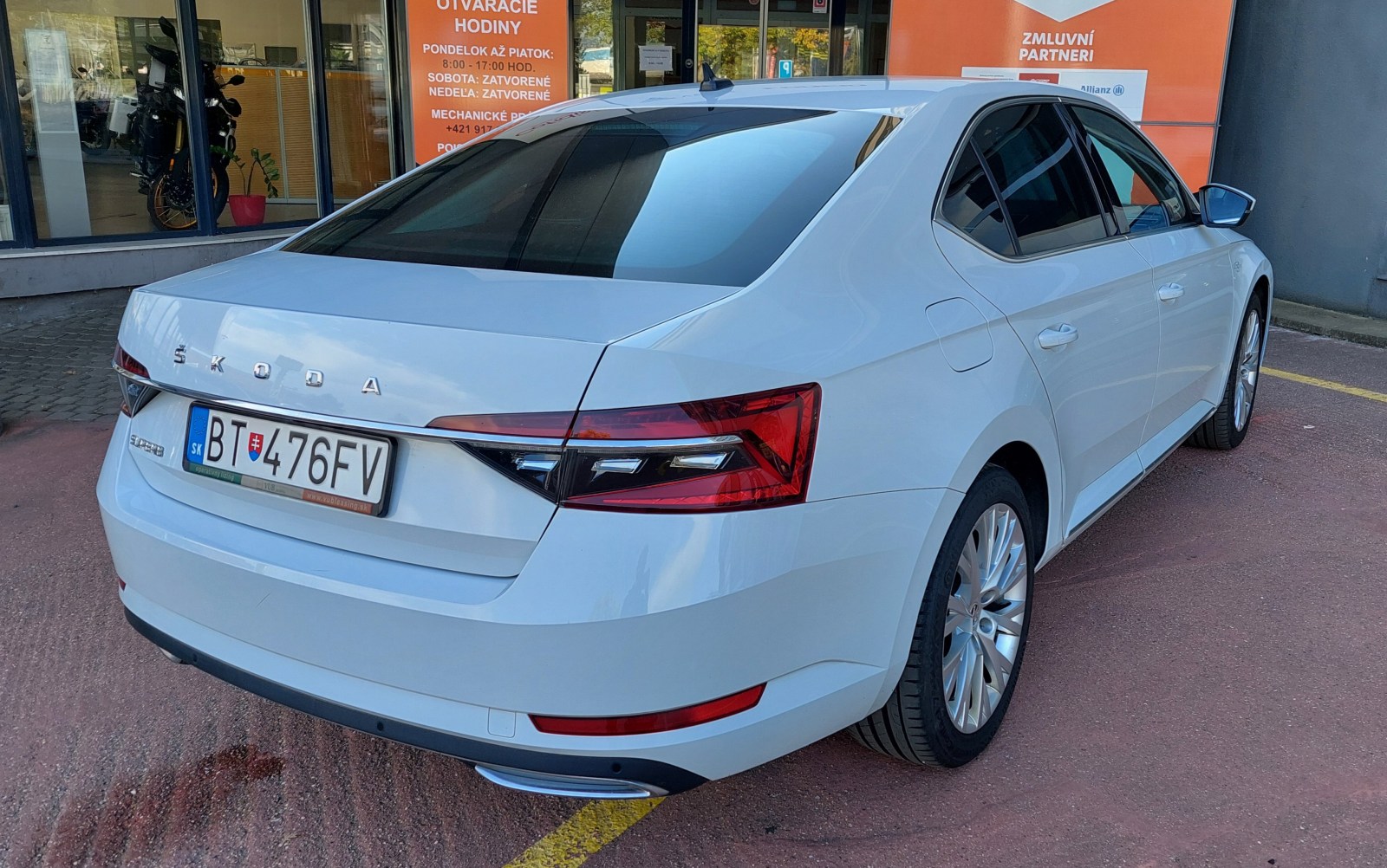Škoda Superb Evo Laurin 2.0 TDI 147kW DSG, 145 487 km, Slovensko — foto 7 z 54