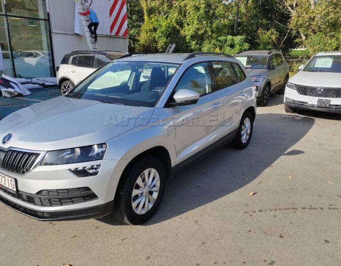 Forthing U-Tour 1.5 110 kW automat rok 2026, Slovensko — foto 2 z 26
