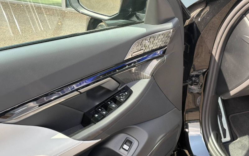 BMW m5 4,4 535 kW automat, 5 km, Slovensko — foto 15 z 29