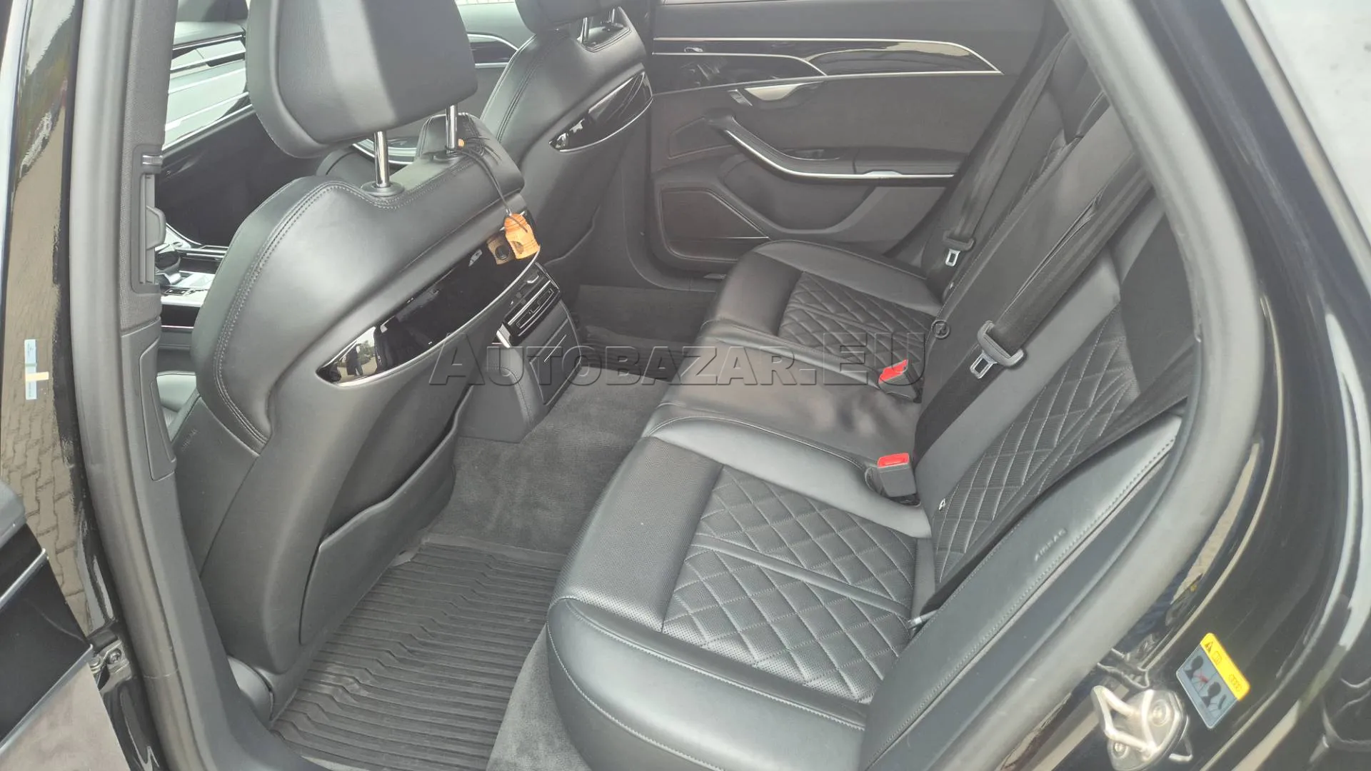 Audi a3 1.5 TFSI mHEV, Slovensko — foto 12 z 33