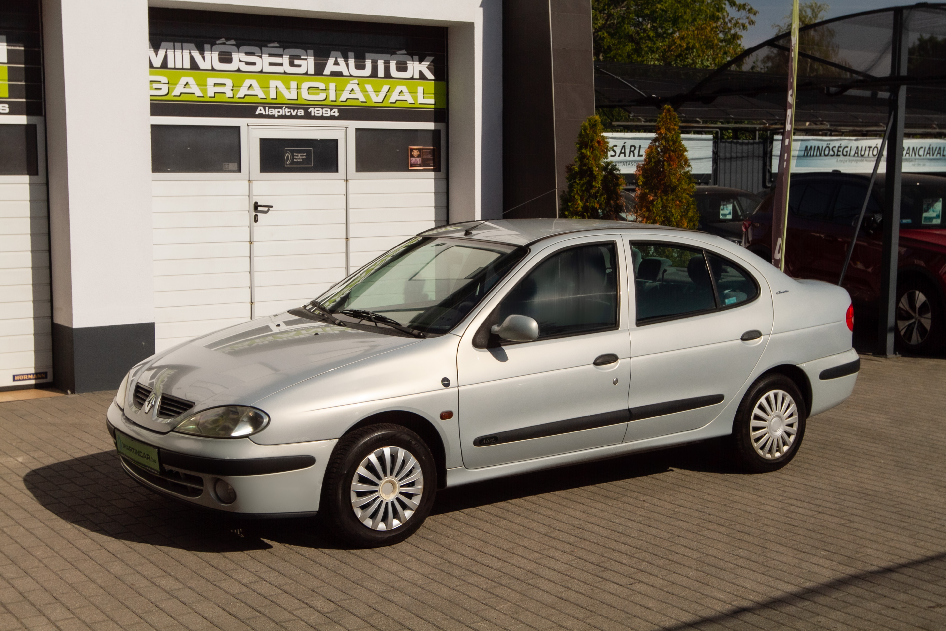 Renault Megane Classic 16V 1.4 70 kW manuál rok 2002, 177 000 km, Maďarsko — foto 15 z 50
