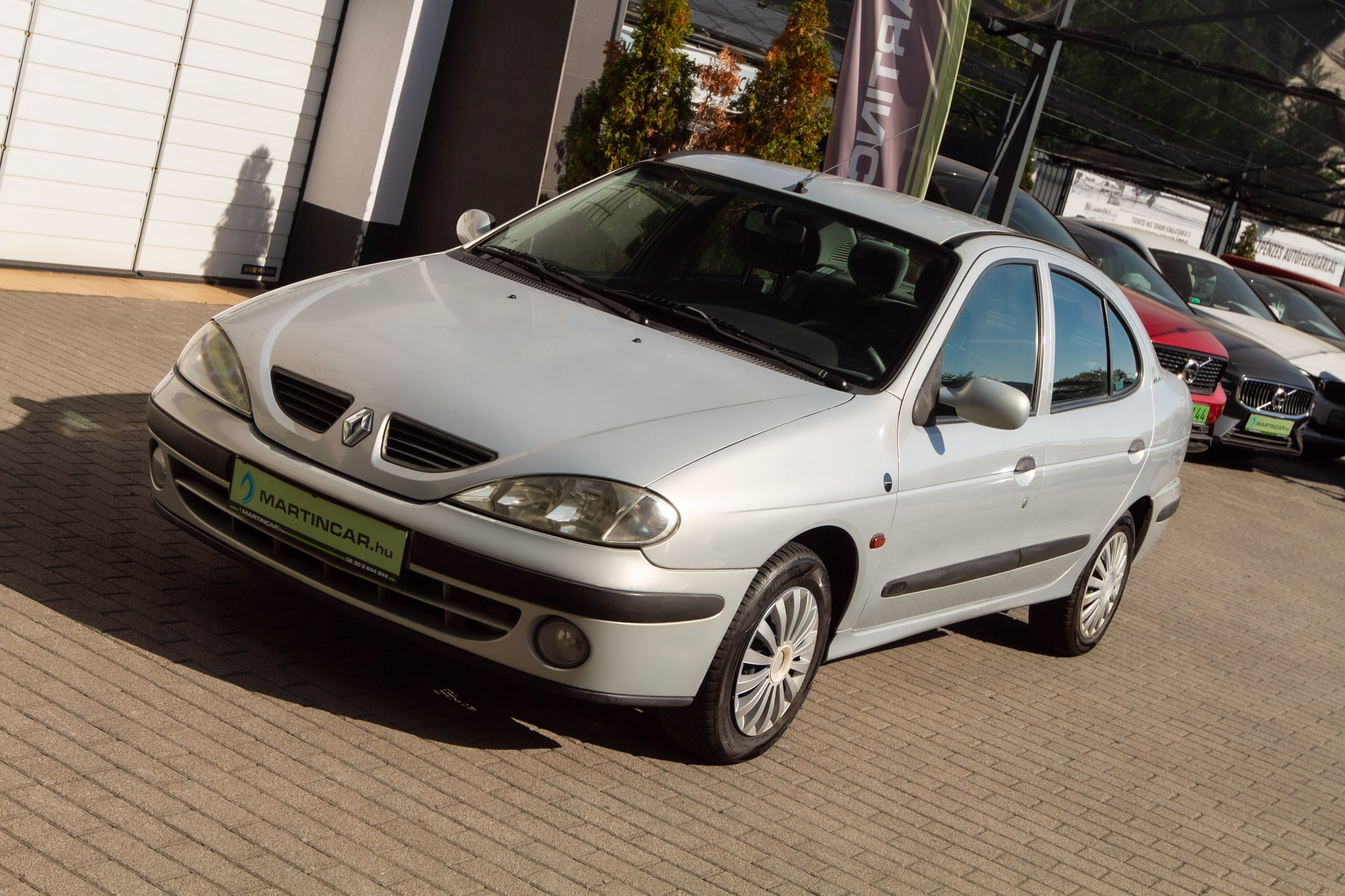 Renault Megane Classic 16V 1.4 70 kW manuál rok 2002, 177 000 km, Maďarsko — foto 3 z 50