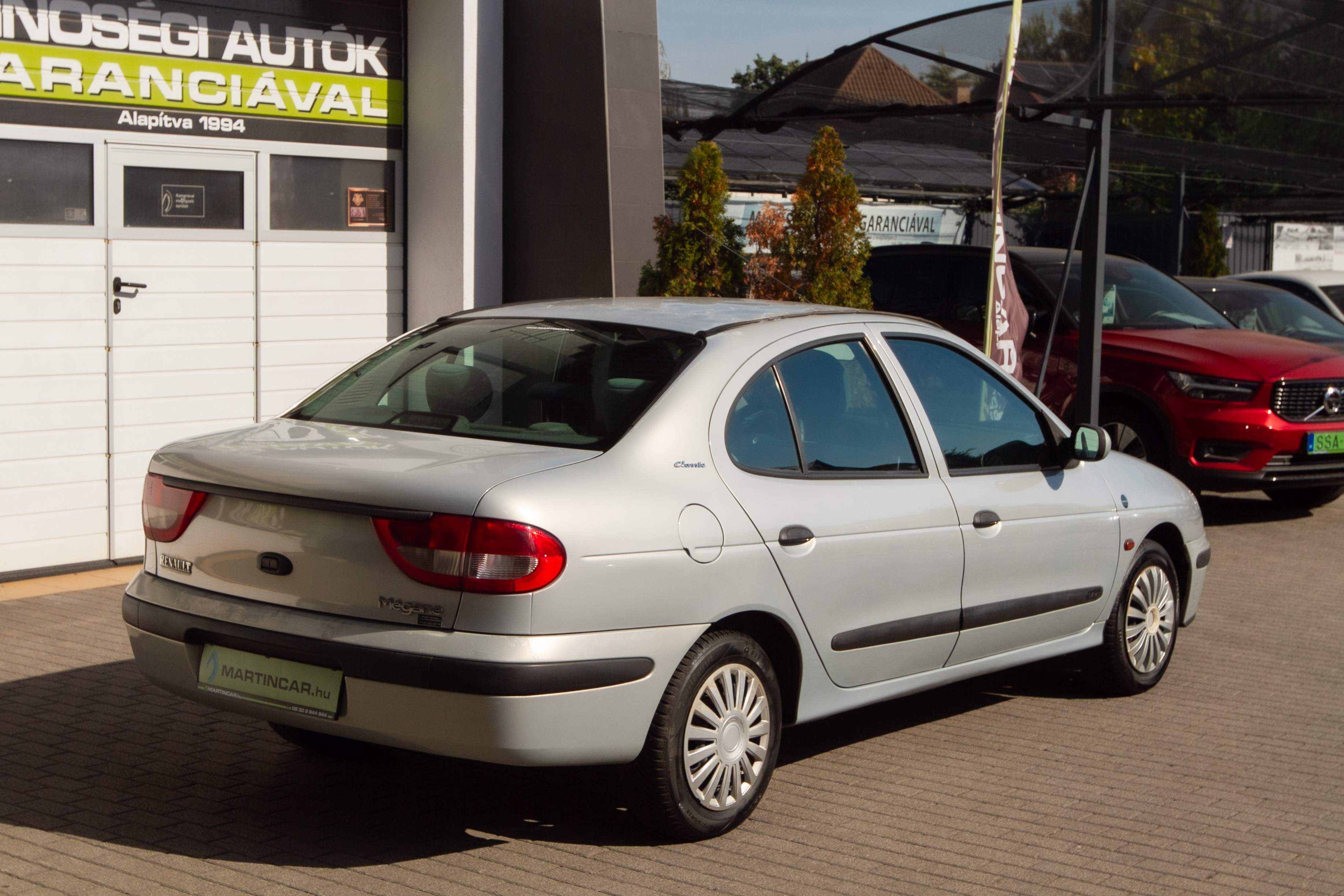 Renault Megane Classic 16V 1.4 70 kW manuál rok 2002, 177 000 km, Maďarsko — foto 4 z 50