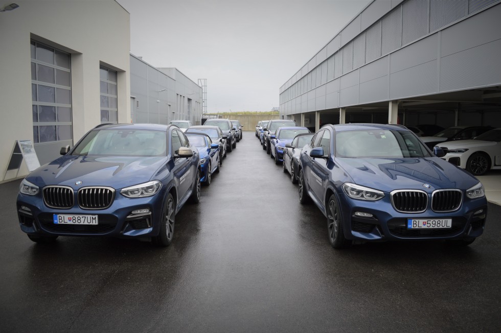 BMW iX3 xDrive 345 kW automat, Slovensko — foto 12 z 60