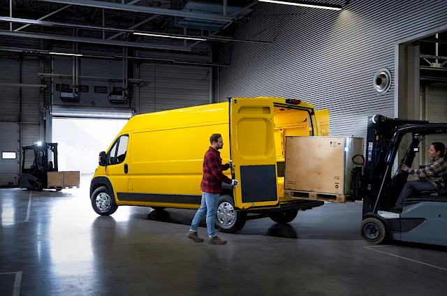 Opel Combo-e, Německo — foto 2 z 10
