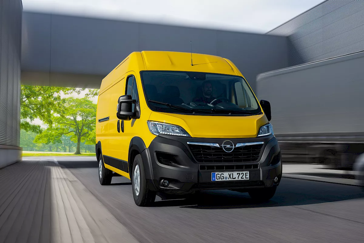 Opel Combo-e, Německo — foto 3 z 10