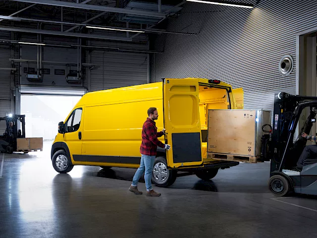 Opel Combo-e, Německo — foto 8 z 10