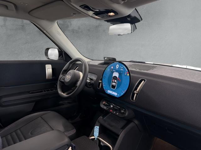 MINI Countryman C automat rok 2025, 16 364 km, Německo — foto 14 z 30