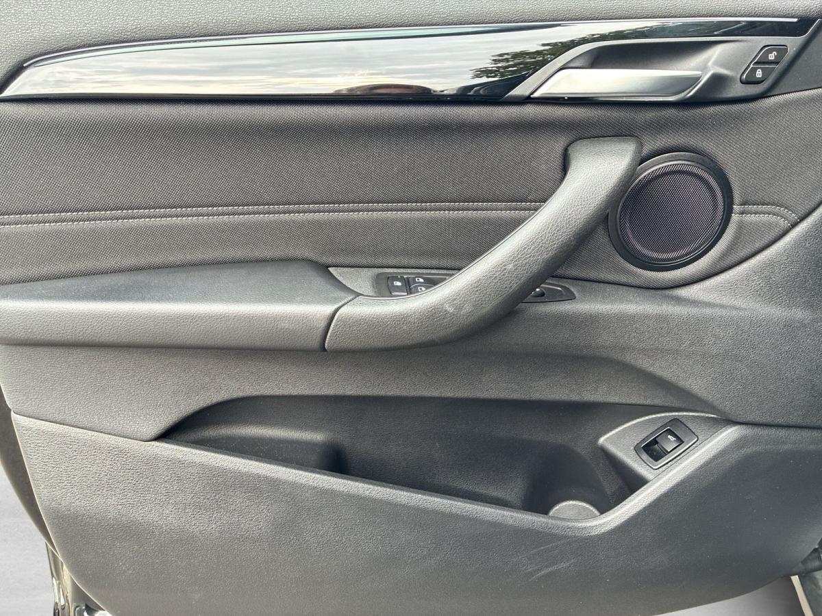 BMW x2 automat rok 2020, 61 550 km, Německo — foto 12 z 29