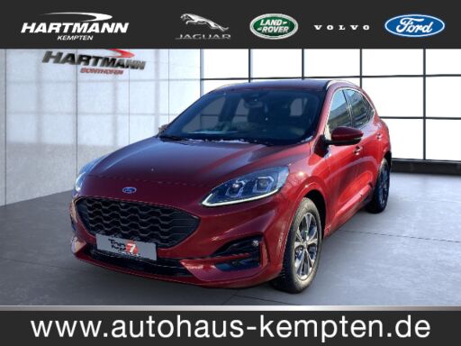 Ford Kuga rok 2023, 10 500 km, Německo — foto 8 z 9
