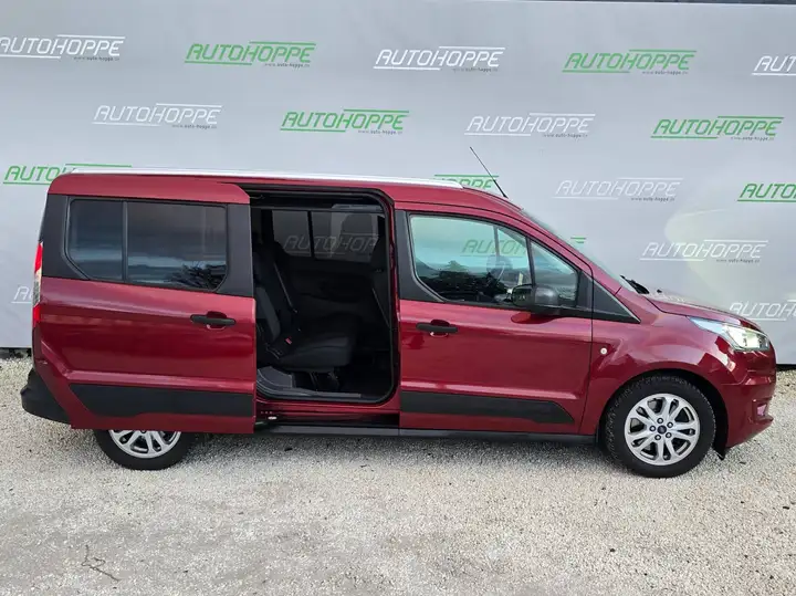 Ford Grand Tourneo, 99 800 km, Německo — foto 10 z 13