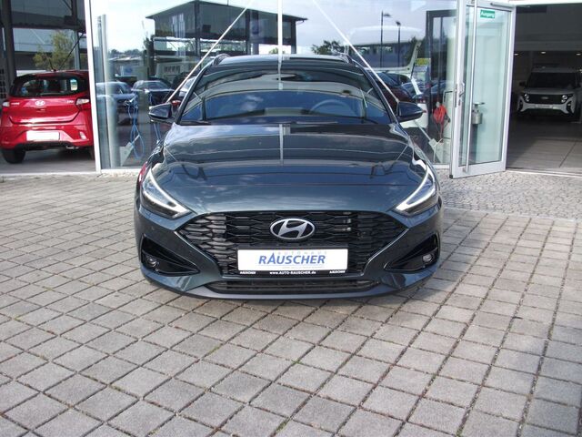 Hyundai 74 kW automat rok 2024, 1 010 km, Německo — foto 7 z 11