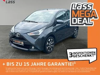 Toyota Yaris 1.0 T 51 kW manuál rok 2018, 35 000 km, Německo — foto 7 z 12