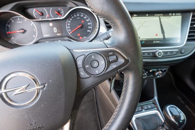 Mazda CX-30 2.5 2,5 103 kW automat, 10 km, Německo — foto 7 z 60