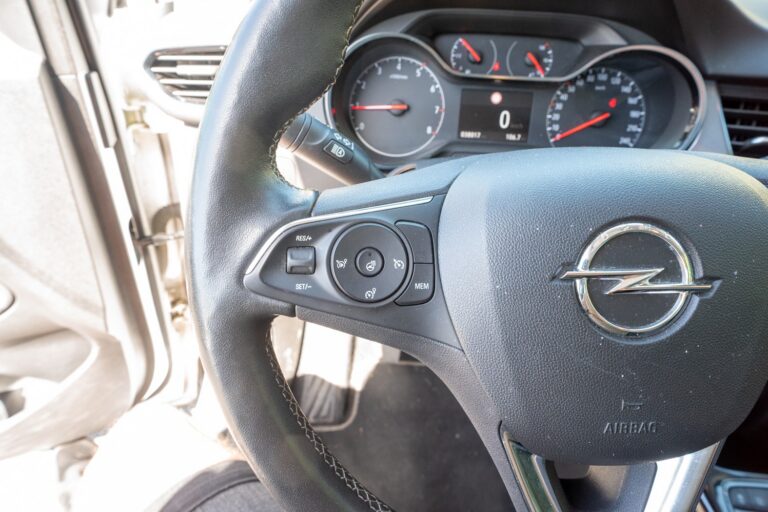Mazda CX-30 2.5 2,5 103 kW automat, 10 km, Německo — foto 8 z 60