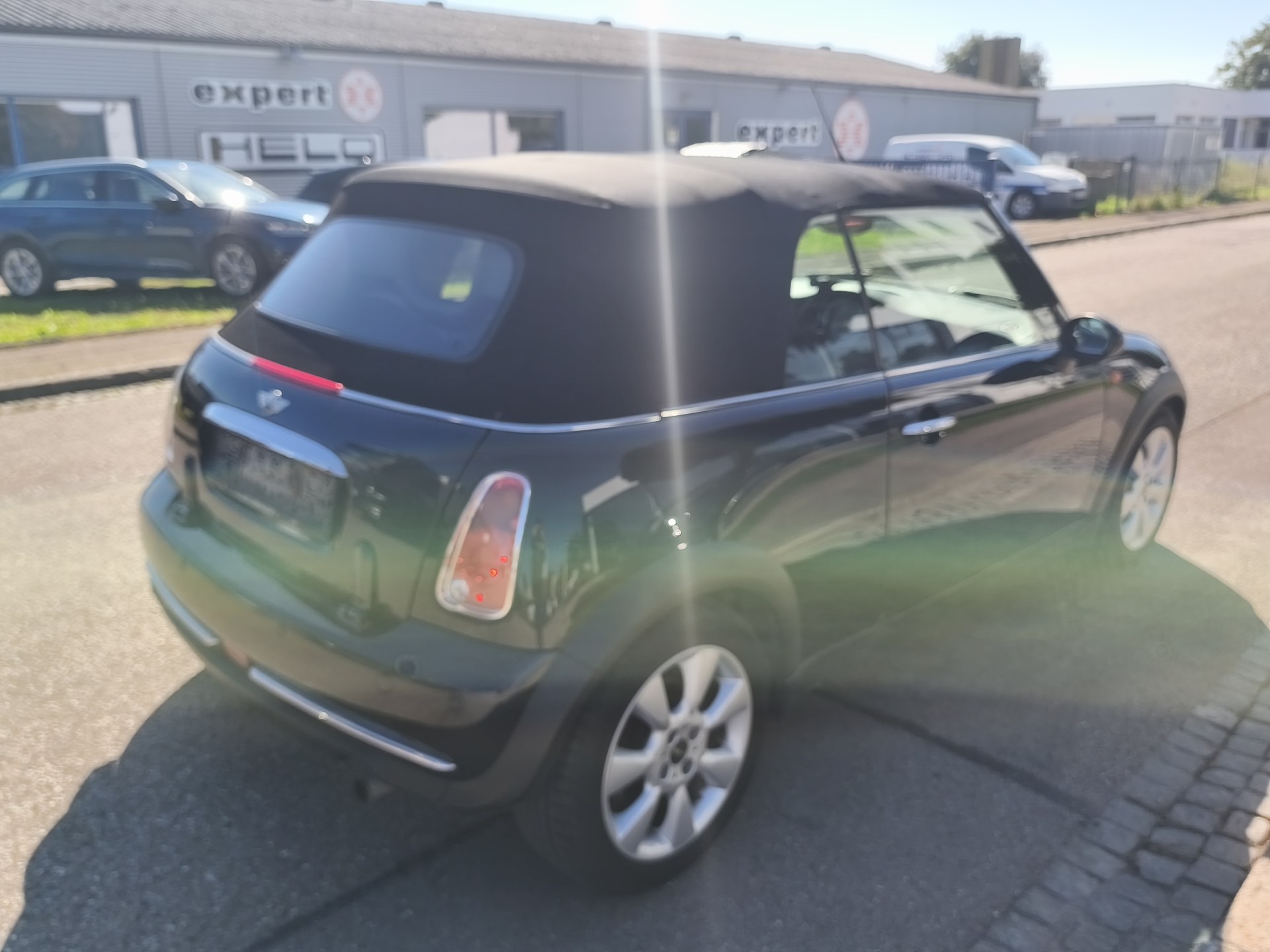 MINI One 1.6 manuál rok 2006, 175 000 km, Německo — foto 4 z 37