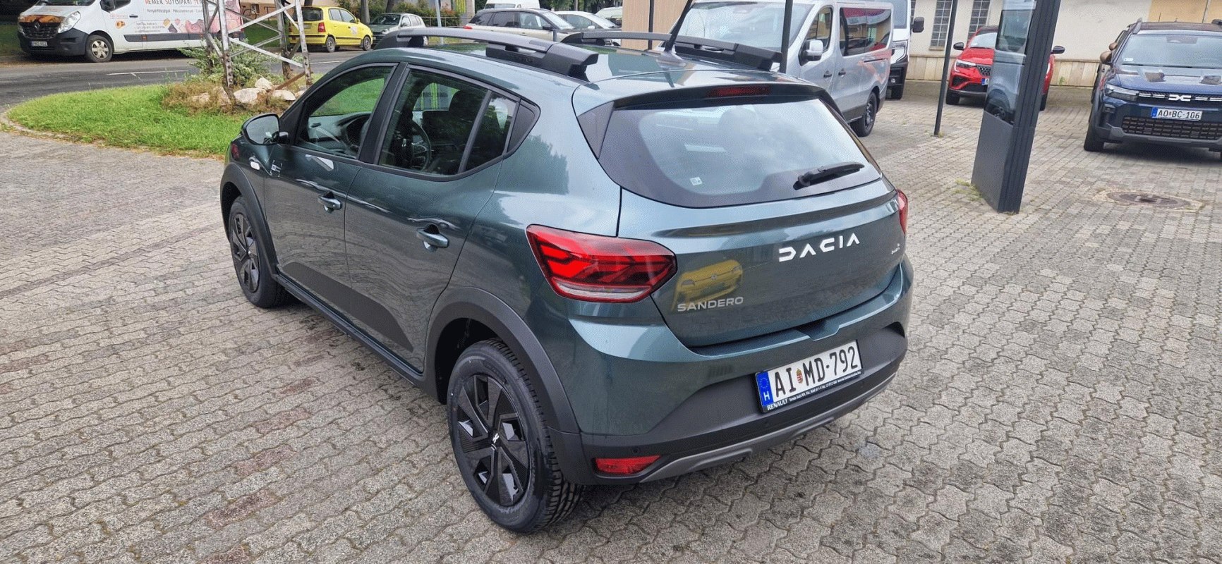 Dacia Sandero 1.0 D 74 kW rok 2025, 12 490 km, Maďarsko — foto 5 z 9