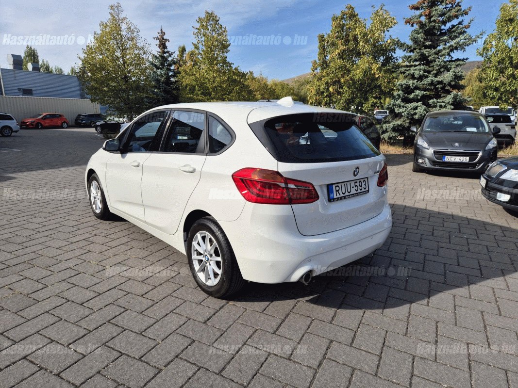 BMW 2-ES 1,5 103 kW rok 2019, 108 212 km, Maďarsko — foto 7 z 12