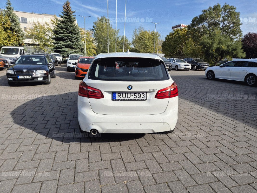 BMW 2-ES 1,5 103 kW rok 2019, 108 212 km, Maďarsko — foto 9 z 12