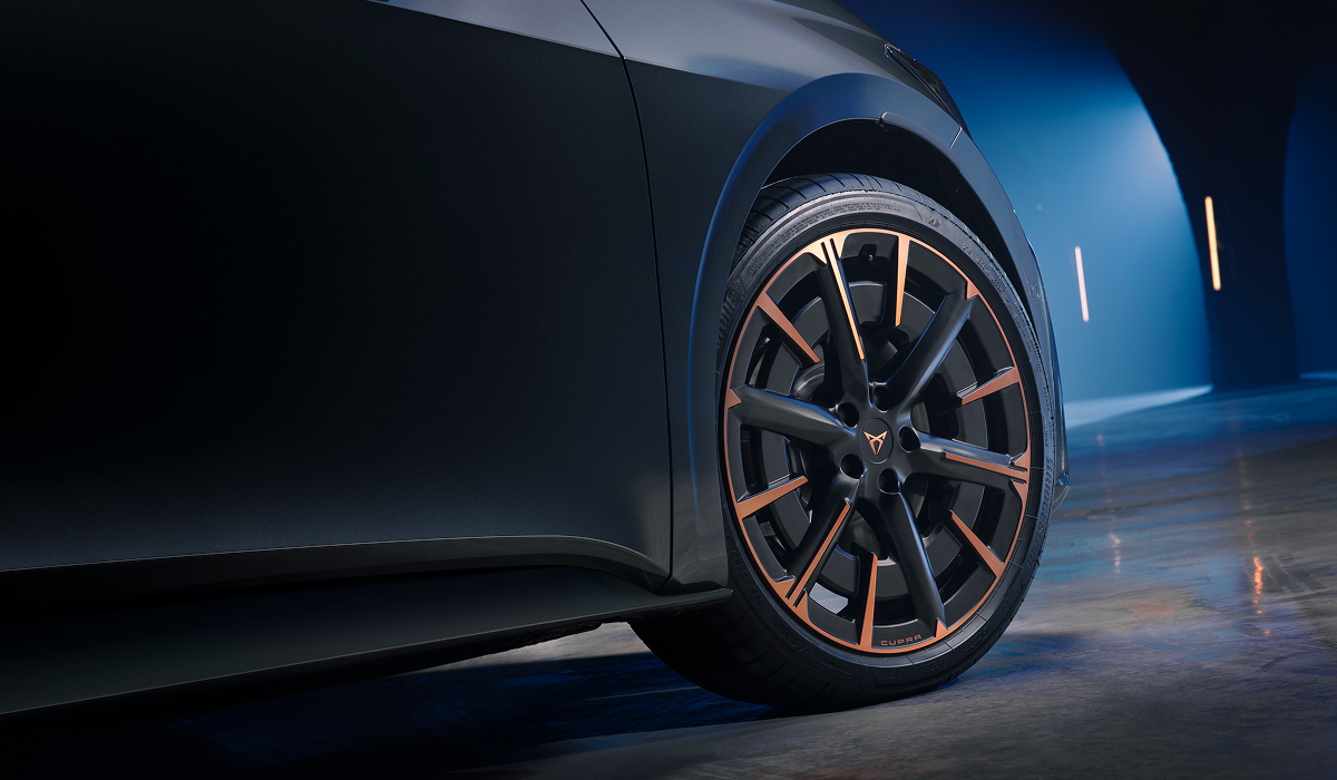 Cupra Neuer Born, Německo — foto 5 z 11