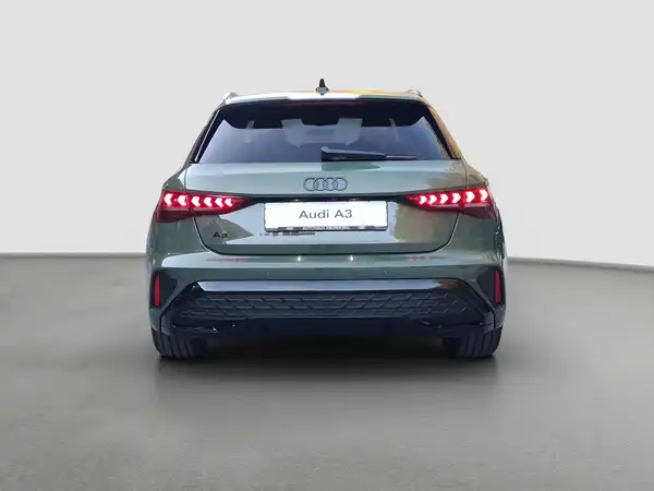 Audi a3 5.6, 100 km, Německo — foto 7 z 17
